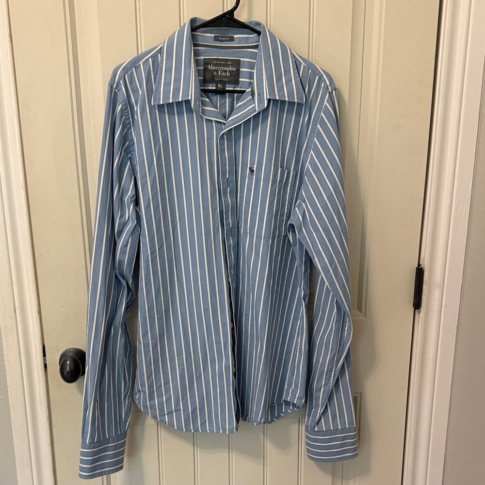 Abercrombie & Fitch Men's Striped Button-Down Shirt
